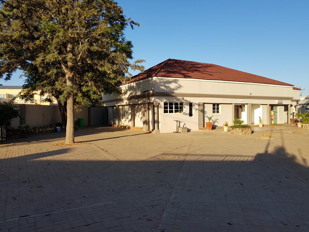 Batho Pele Lodge Γκαμπορόνε Εξωτερικό φωτογραφία