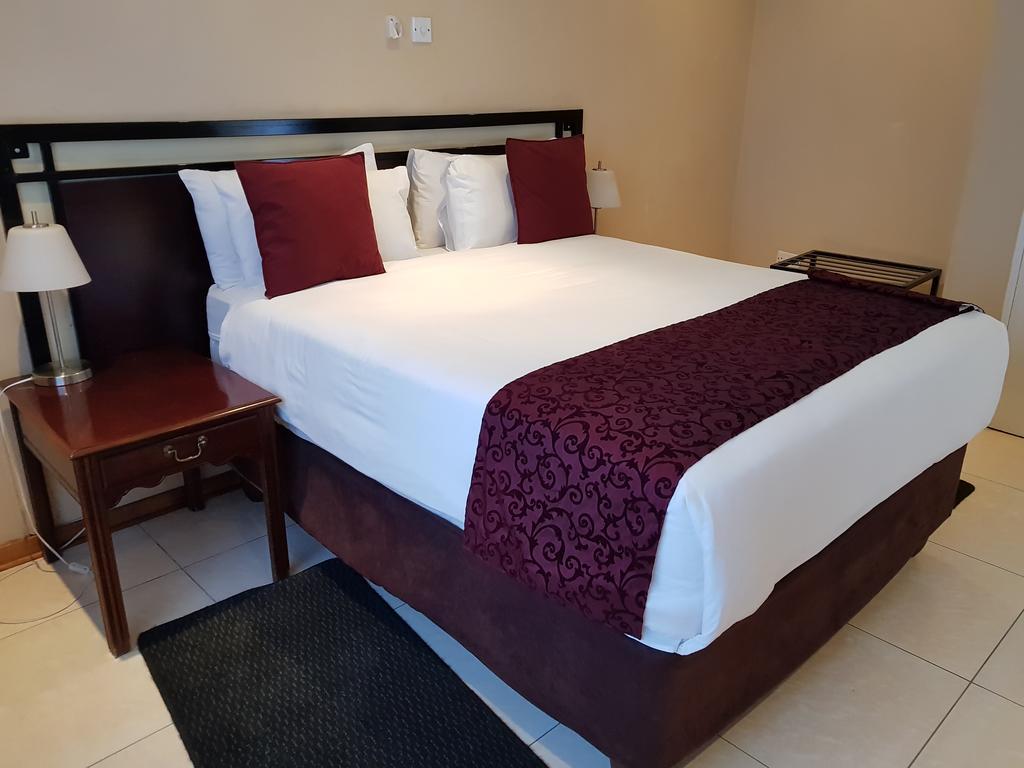 Batho Pele Lodge Γκαμπορόνε Εξωτερικό φωτογραφία
