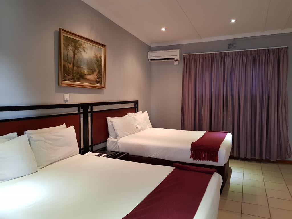 Batho Pele Lodge Γκαμπορόνε Εξωτερικό φωτογραφία